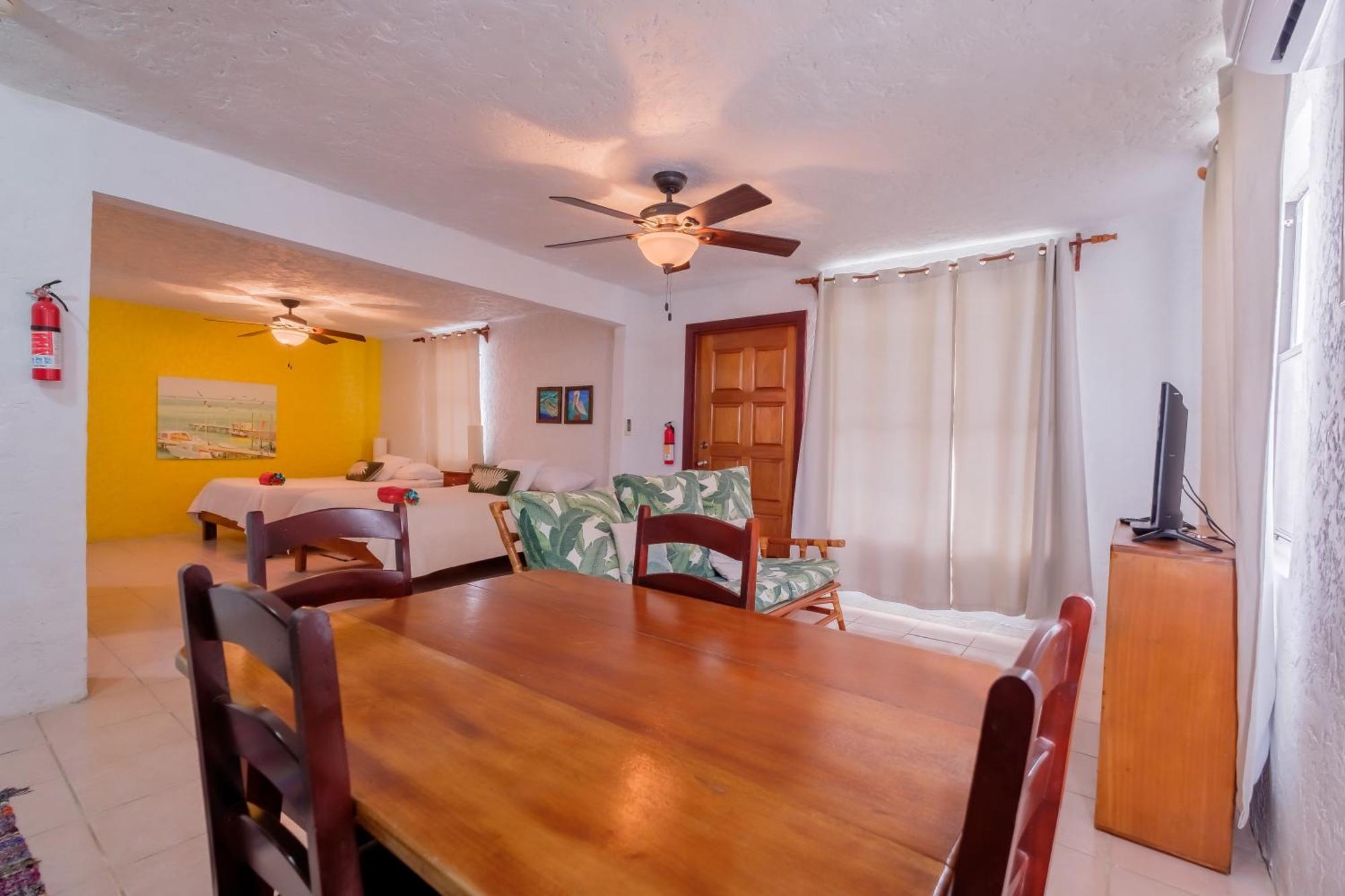 Seven Seas Resort Adults Only San Pedro  Bagian luar foto