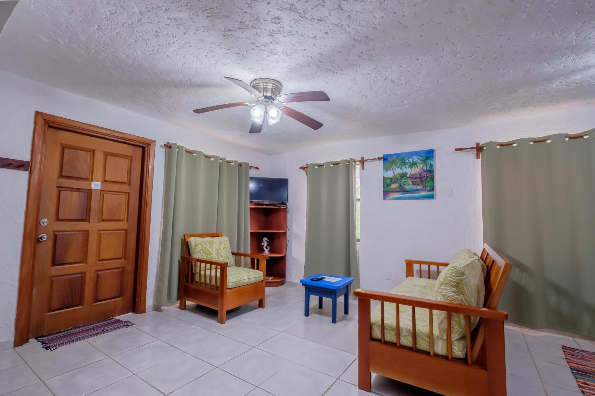 Seven Seas Resort Adults Only San Pedro  Bagian luar foto