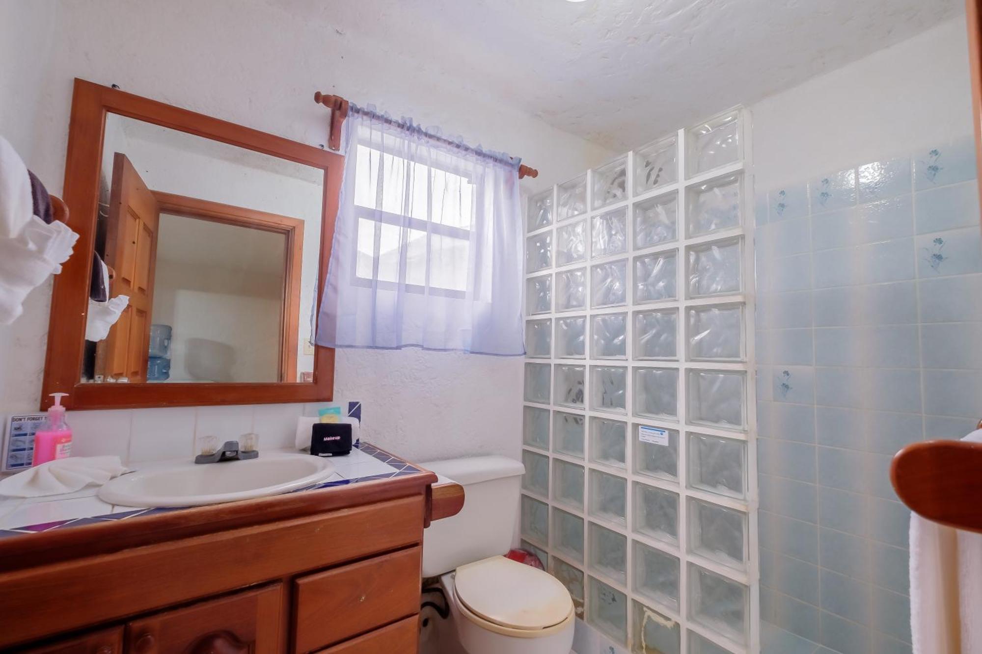 Seven Seas Resort Adults Only San Pedro  Bagian luar foto